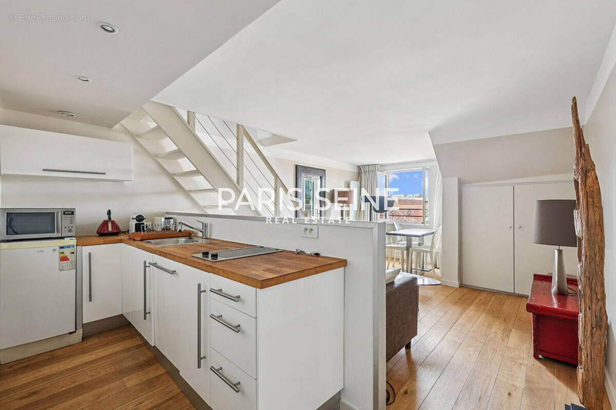 Appartement à PARIS-6E