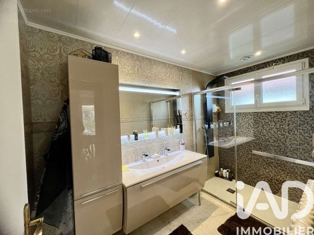 Photo 9 - Maison à SARCELLES