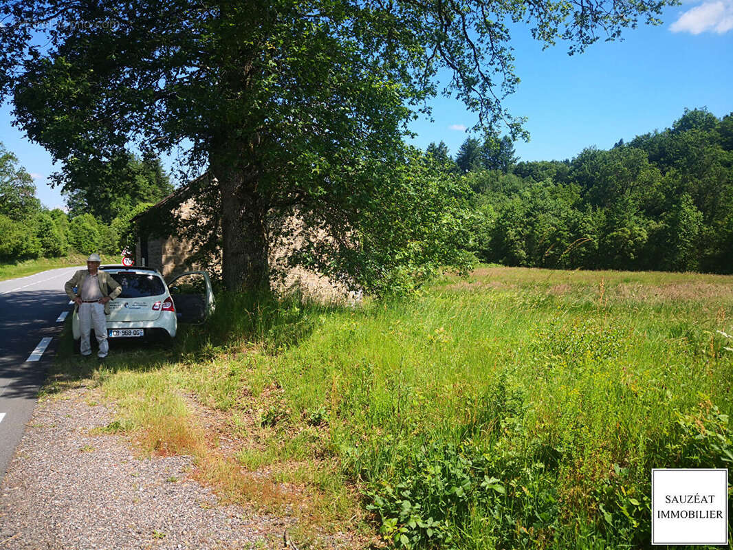 Maison à L&#039;EGLISE-AUX-BOIS
