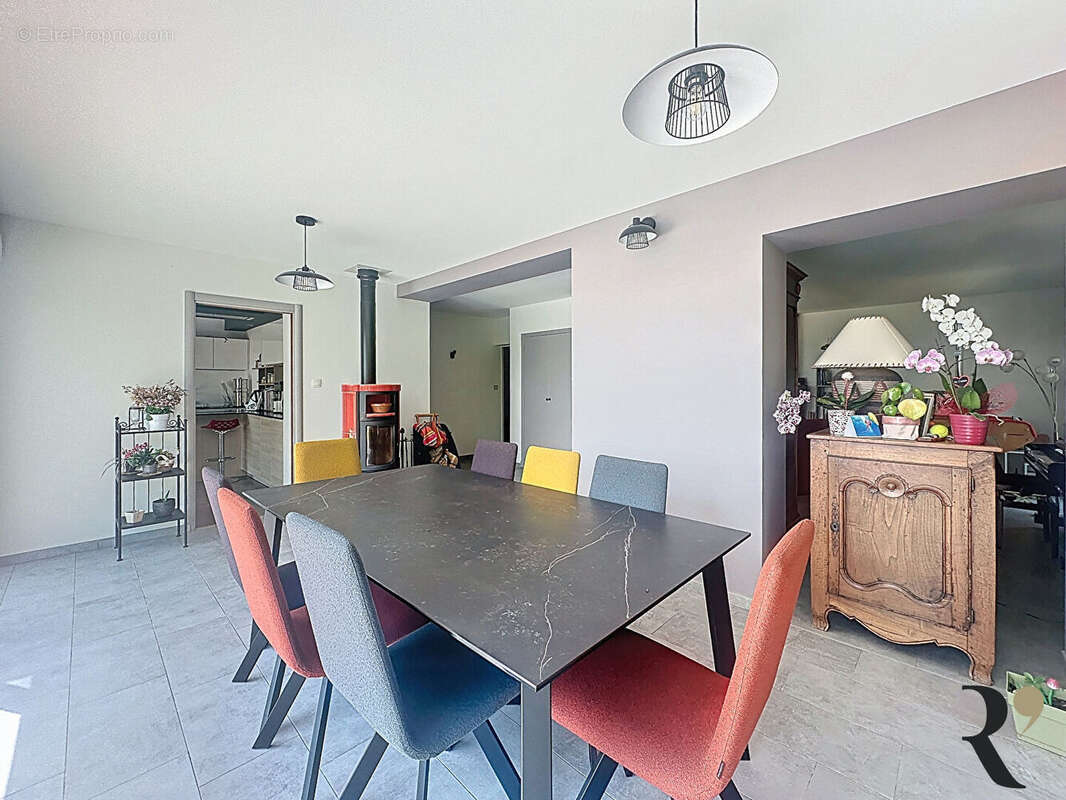 Maison à DREMIL-LAFAGE