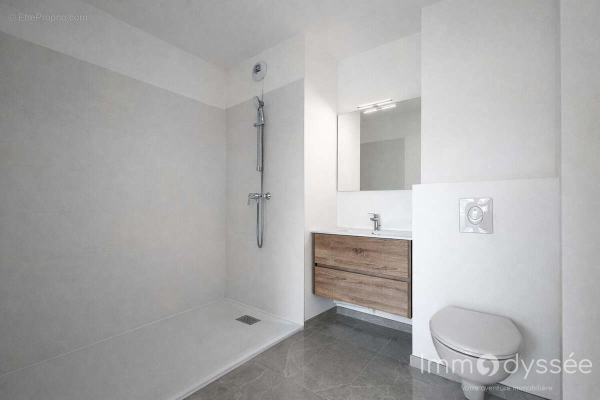 Appartement à LE PERREUX-SUR-MARNE