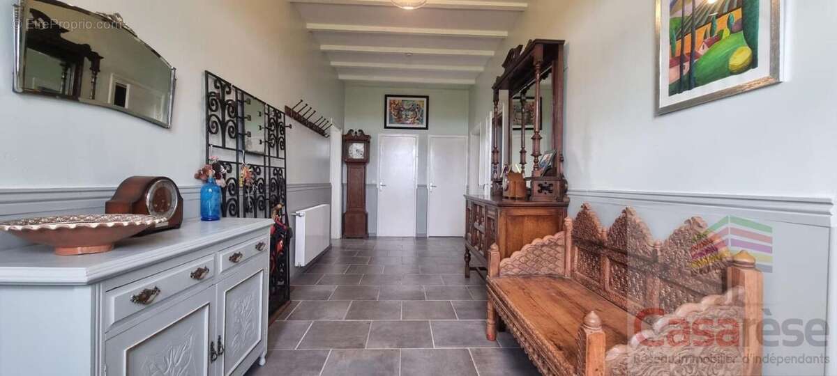Maison à CASTELNAU-MONTRATIER