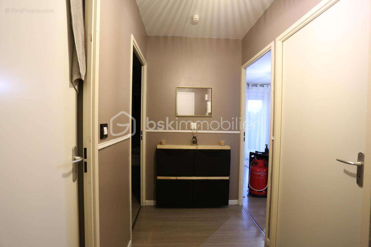 Appartement à SALLAUMINES