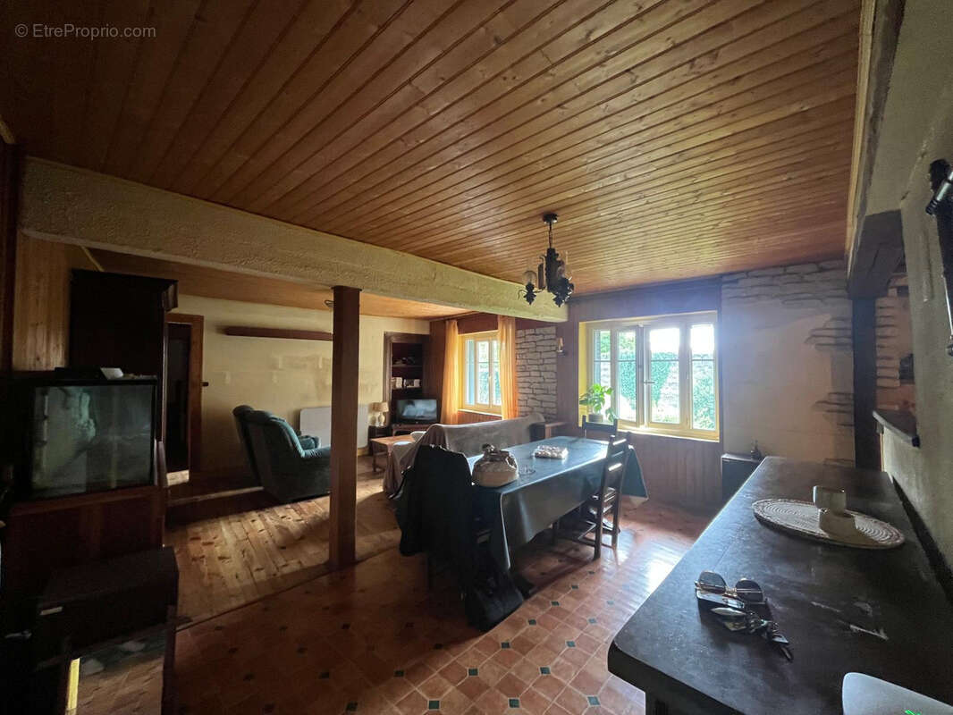 Maison à BOURG-EN-BRESSE