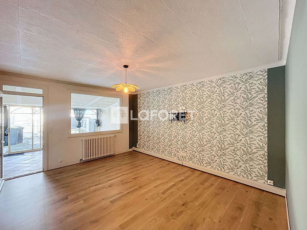 Maison T5 - centre ville - BEAUMONT DE LOMAGNE - photo 2