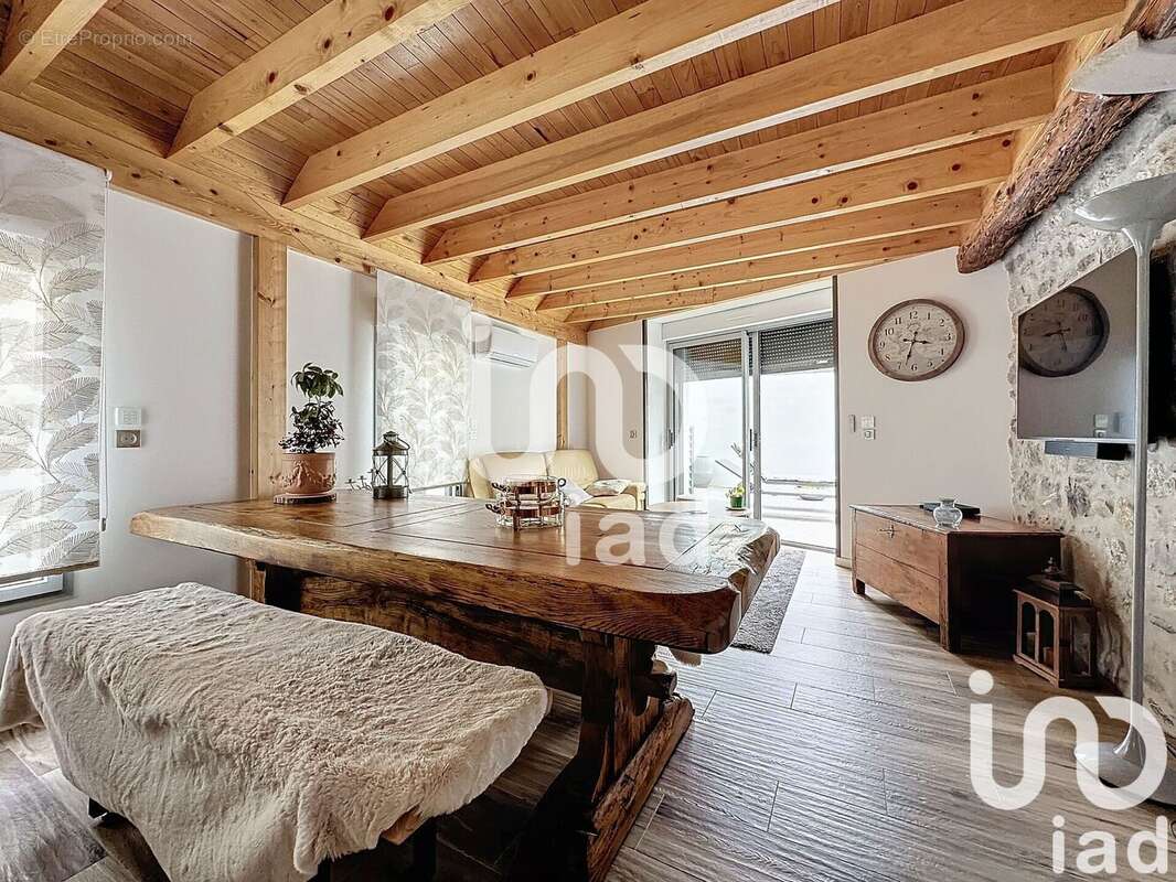 Appartement 69 m² à Campan  - photo 2
