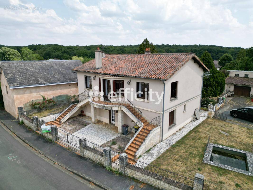 Maison à MARCAY