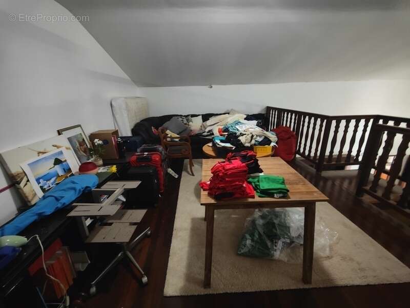 Maison à REMIRE-MONTJOLY