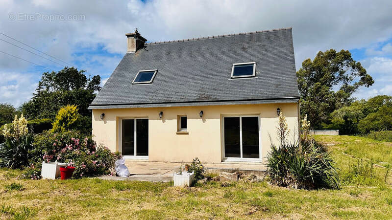 Maison à CROZON