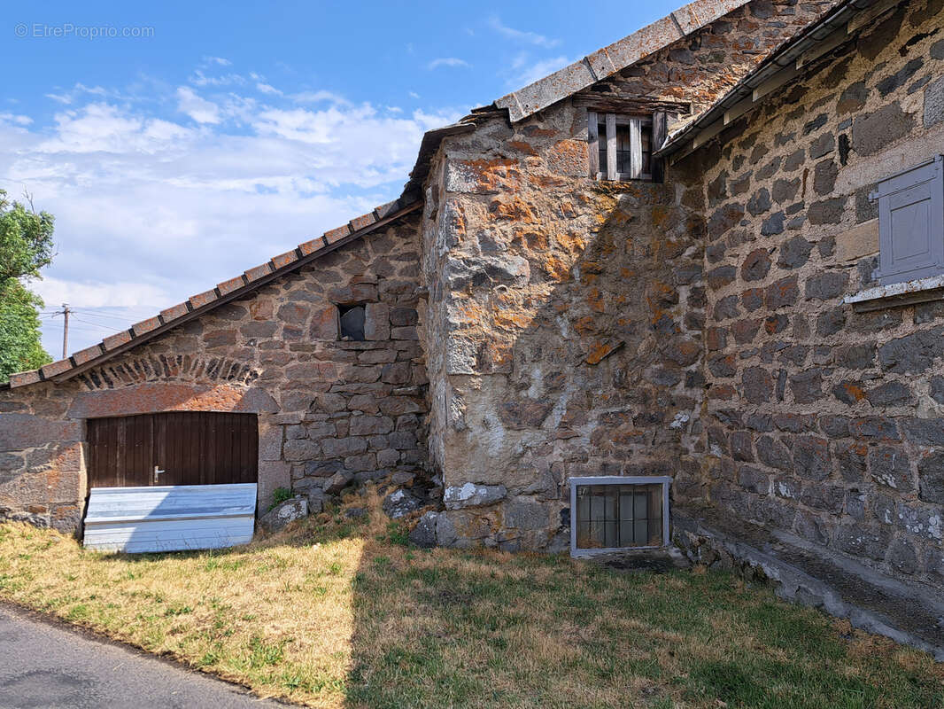 Ancienne ferme commune du Mazet st voy - photo 15