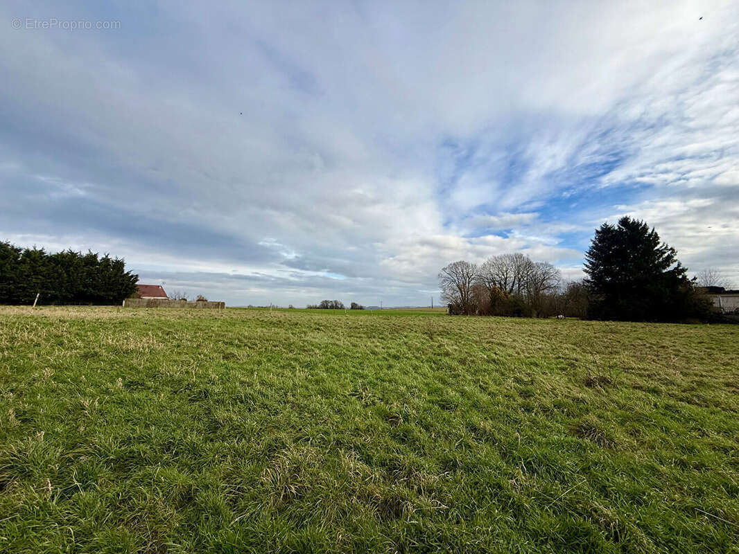 Terrain à LA FERTE-SOUS-JOUARRE