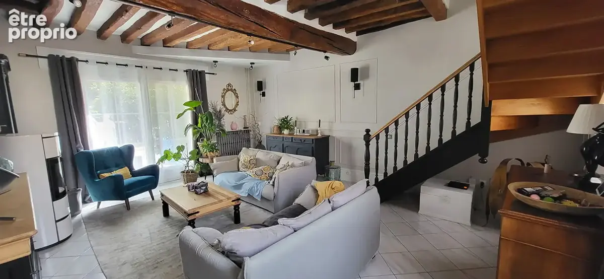 Maison familiale de caractère / 208,20 m² habitables avec jardin et dépendance - photo 2