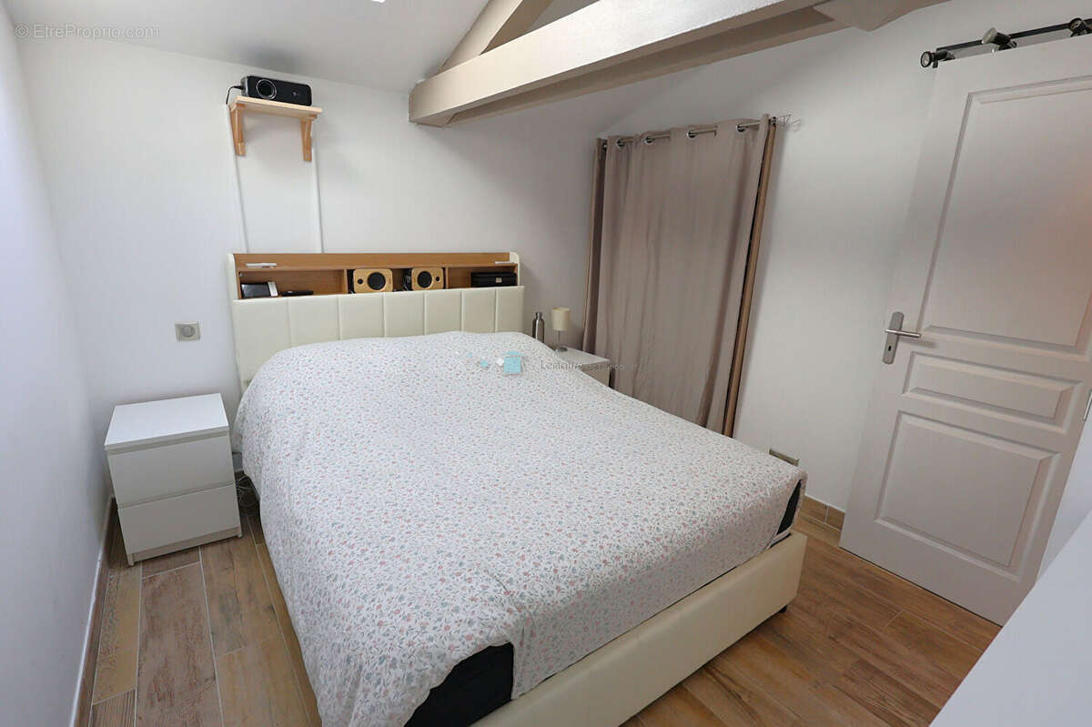 Appartement à PEYMEINADE