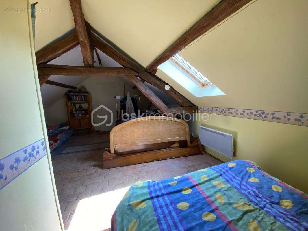 Maison à SAINT-SAUVEUR-EN-PUISAYE