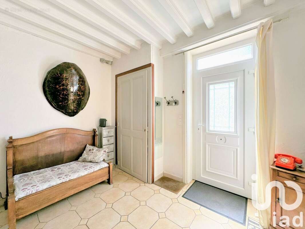 Photo 4 - Maison à SAINT-VICTOR-DE-CESSIEU