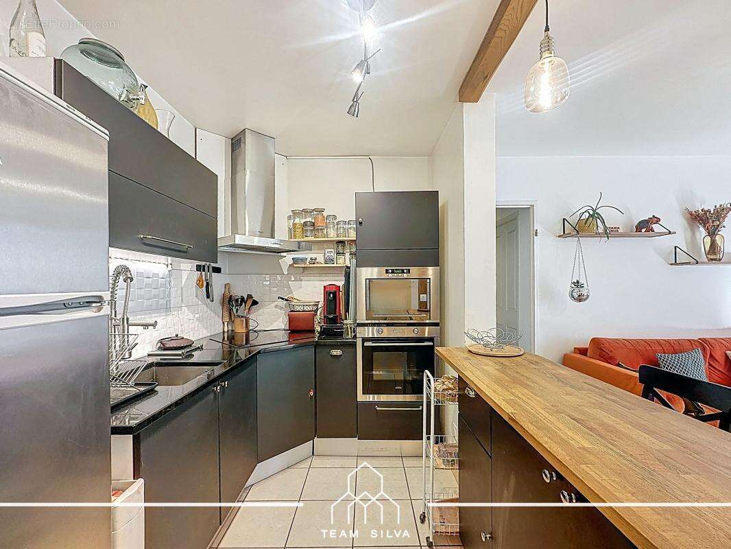 Appartement à LYON-8E