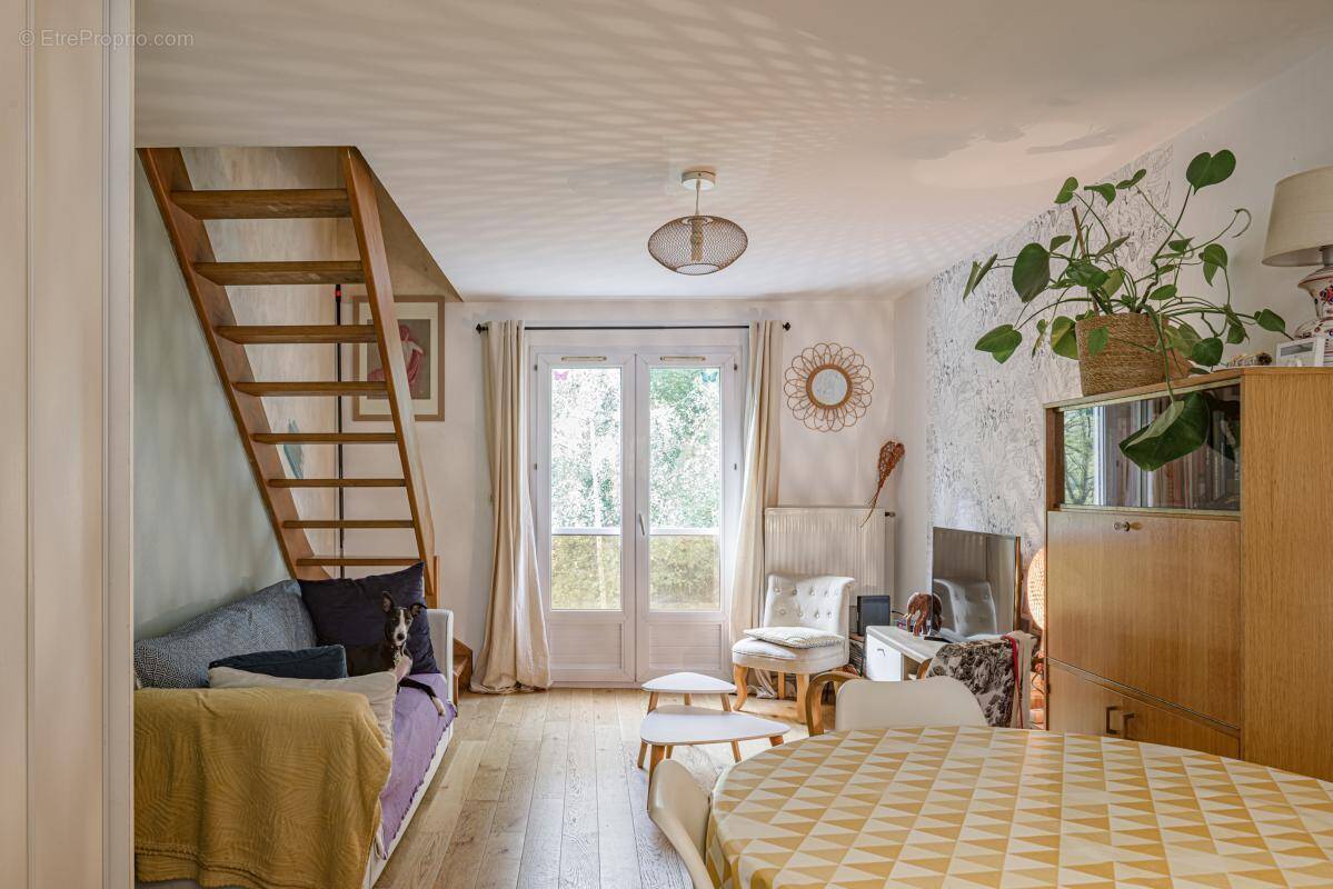 Maison à LA CHAPELLE-SUR-ERDRE