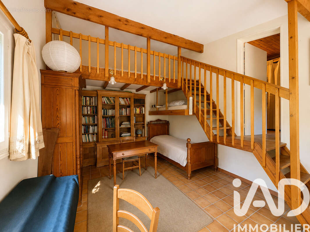 Photo 8 - Maison à GIF-SUR-YVETTE