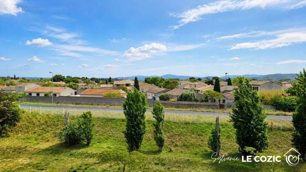 Appartement à CARCASSONNE