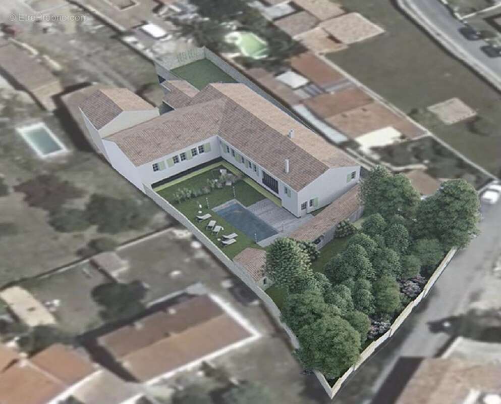 Terrain à LA FLOTTE