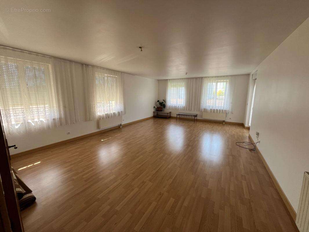Pavillon independant  avec 2 appartements de 124.50m² - photo 7