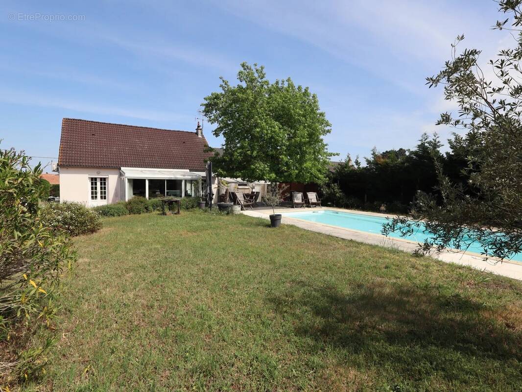 Maison à EYSINES