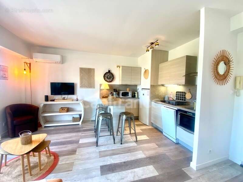 Appartement à HYERES