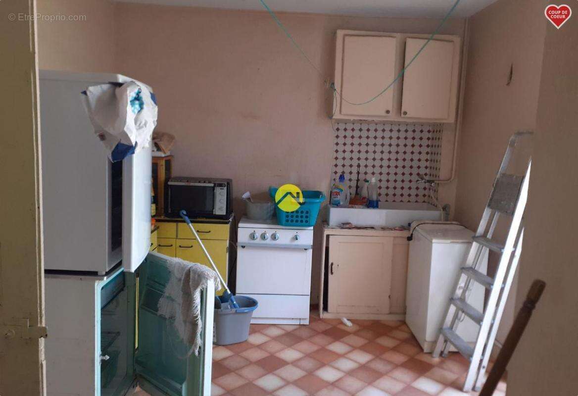 Maison à LA GUERCHE-SUR-L&#039;AUBOIS