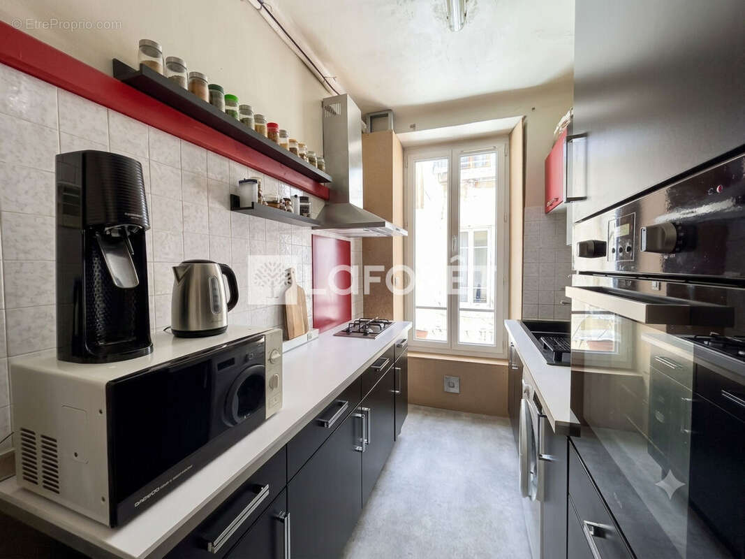 Appartement à MARSEILLE-2E