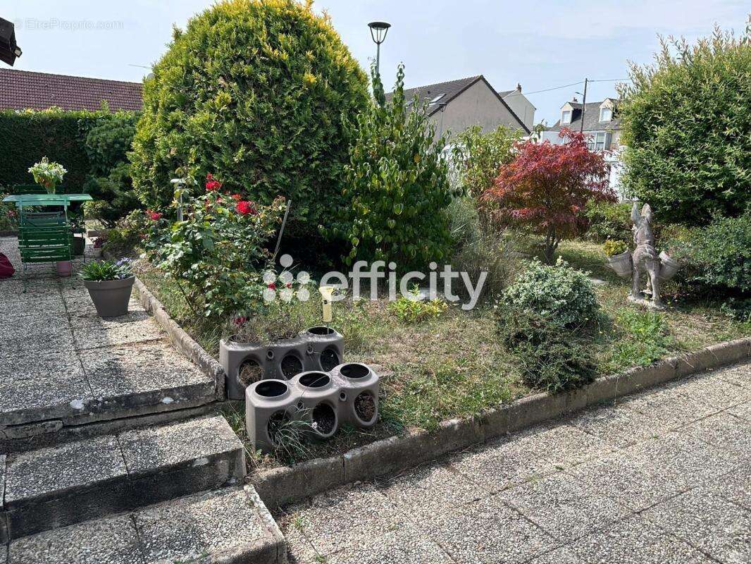 Maison à SAINT-AIGNAN