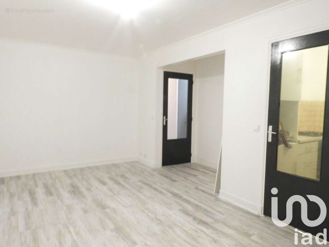Photo 3 - Appartement à VILLIERS-LE-BEL