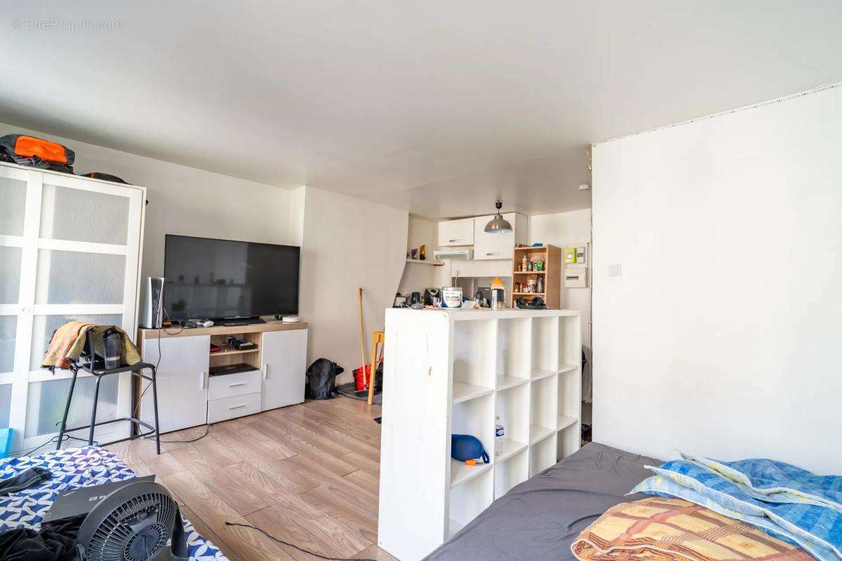 Appartement à PARIS-10E