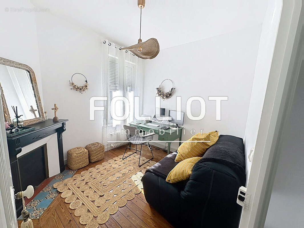 Maison familiale de 7pièces à vendre à Saint-Pair-sur-Mer, exposée plein sud - photo 6