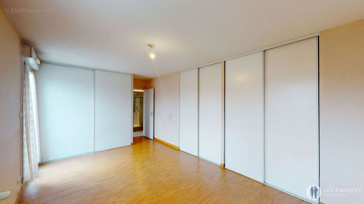 Appartement à ECHIROLLES