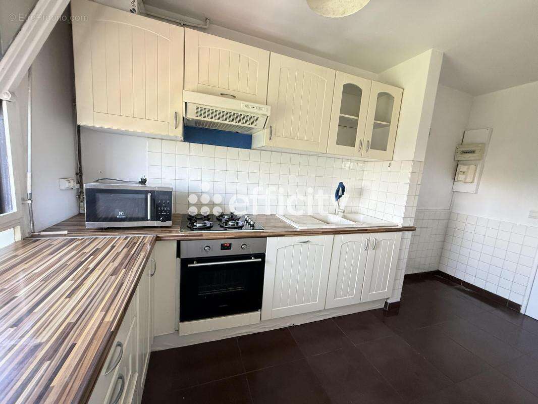 Appartement à GRIGNY