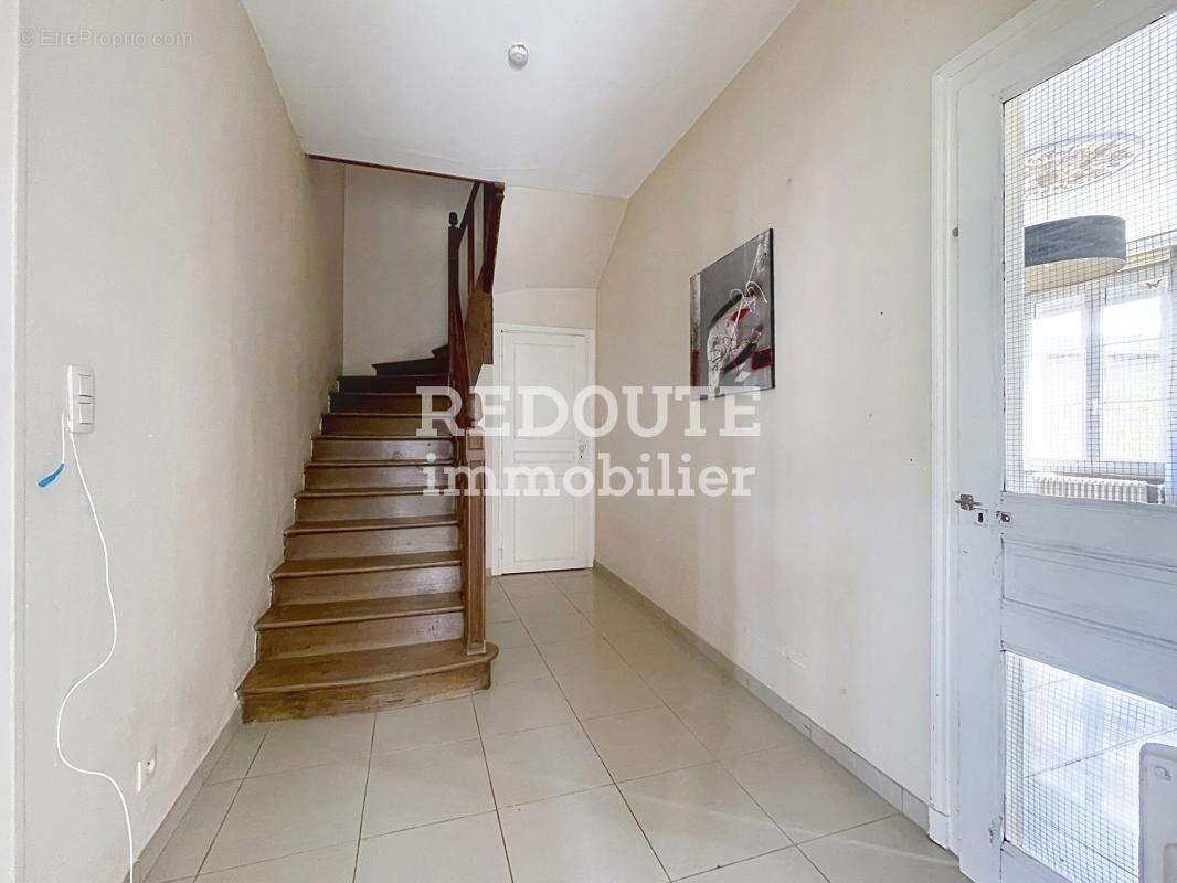 SUIPPES - À VENDRE - Maison avec terrain - photo 6