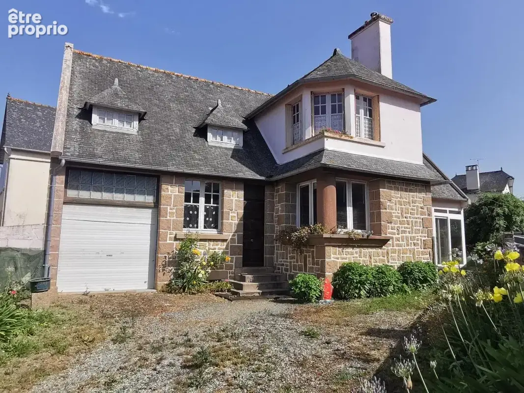 Maison à PONTRIEUX