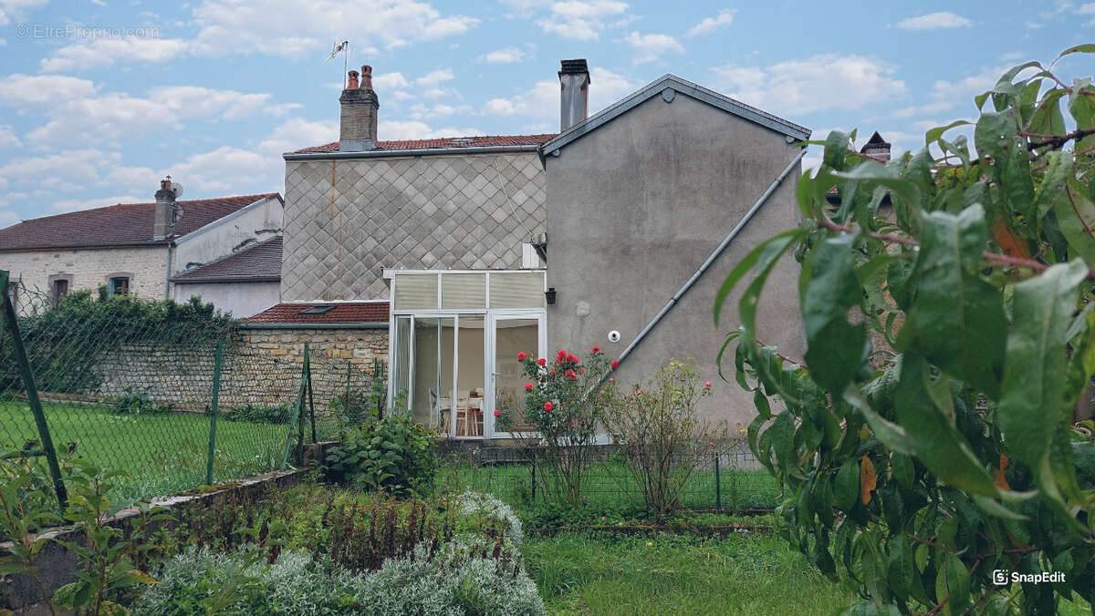 Maison à VAUVILLERS