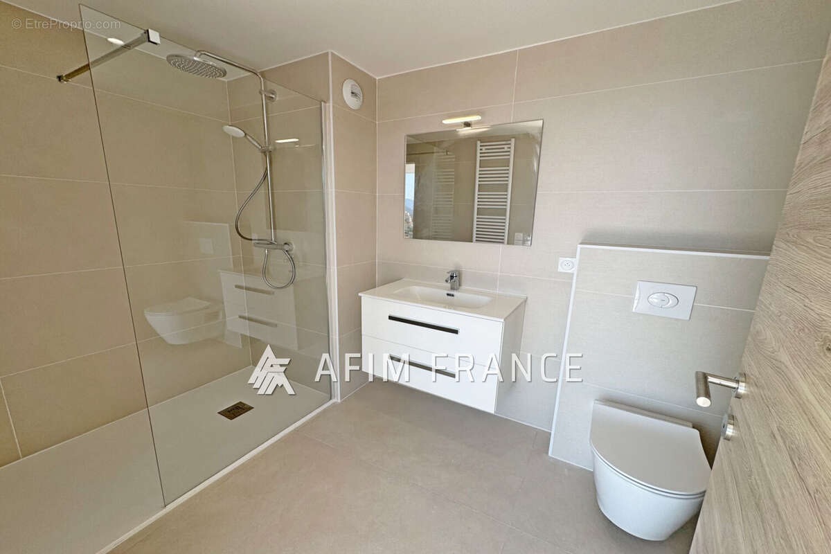 Appartement à BEAUSOLEIL