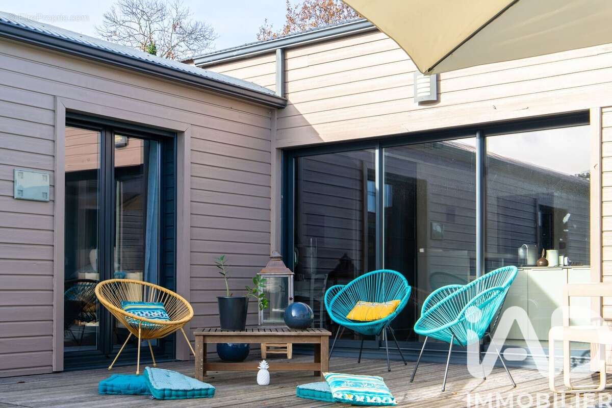 Photo 2 - Maison à SAINT-PIERRE-DU-MONT