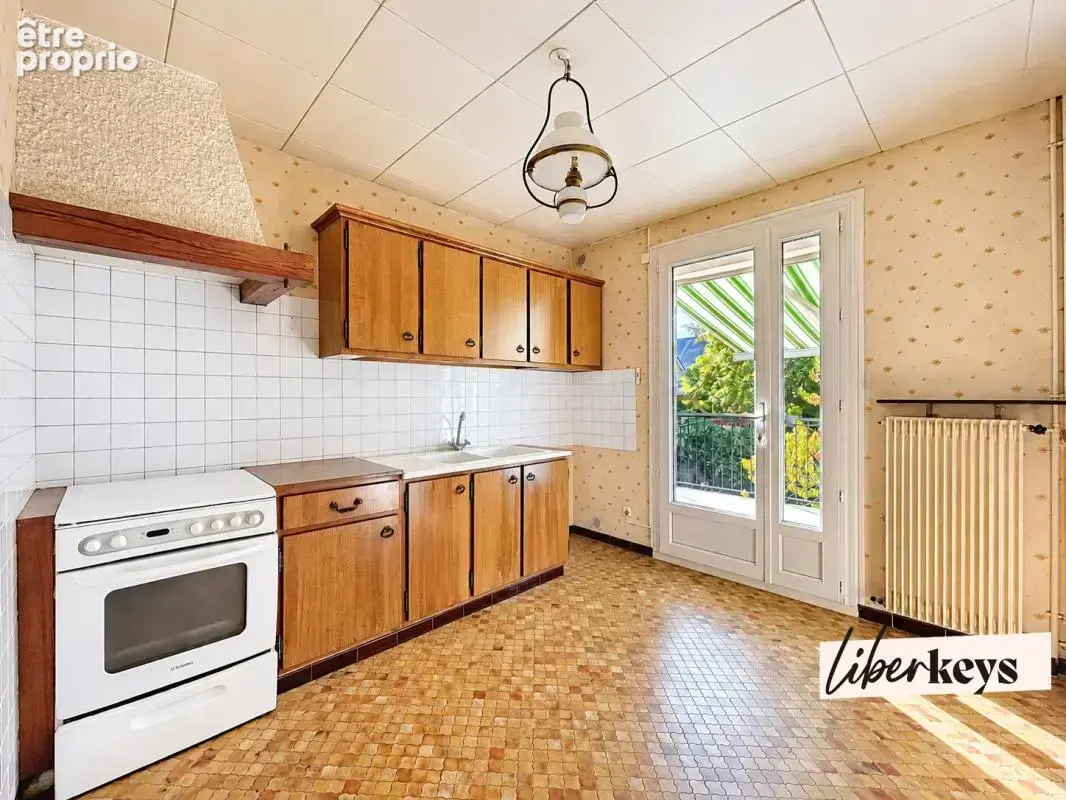 A vendre à saint-jean-de-la-ruelle (45140) – maison 5 pièces – 3 chambres – terrasse – sous-sol total - photo 7