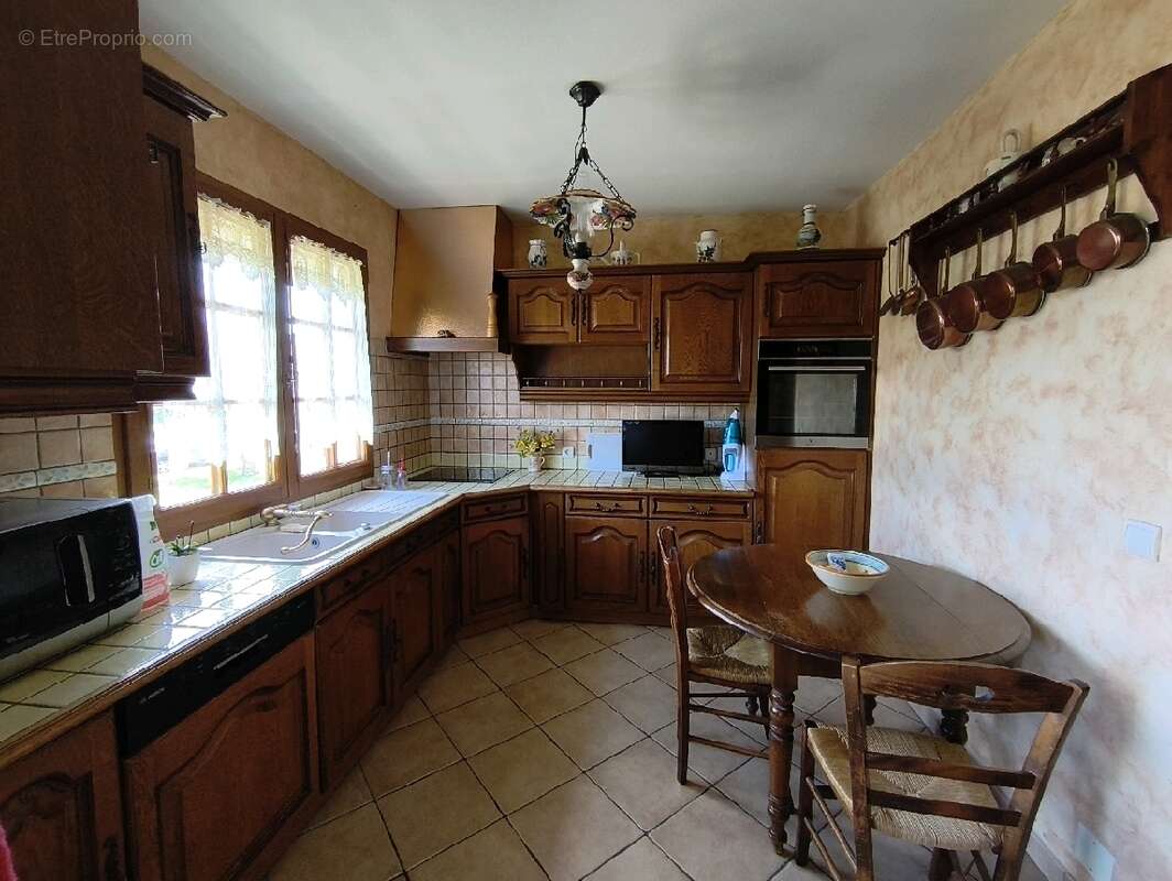 Maison à AUVERS-SUR-OISE