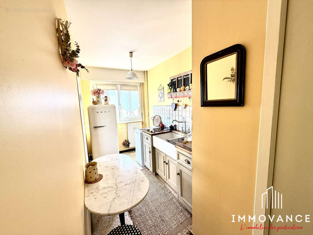Appartement 48 m² à Nimes  - photo 3