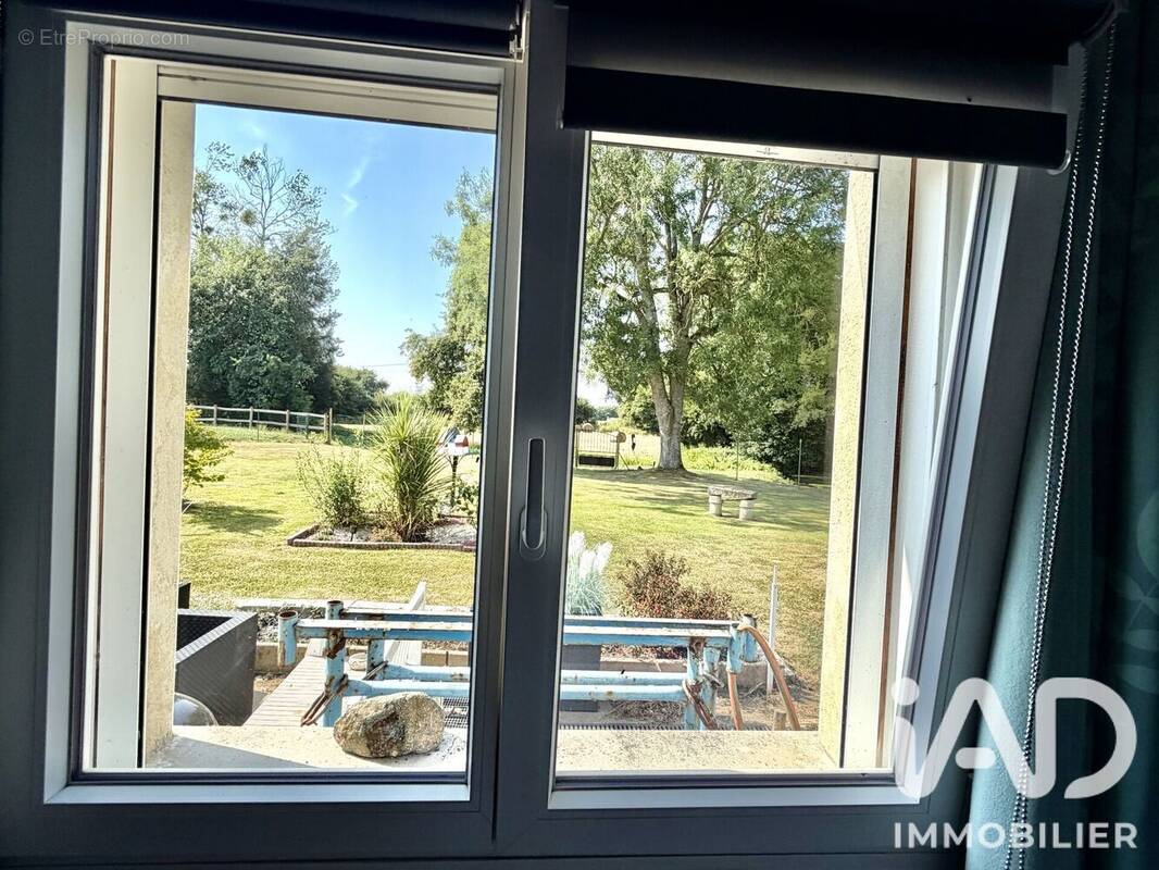 Photo 1 - Maison à SAINT-GILLES-LES-BOIS