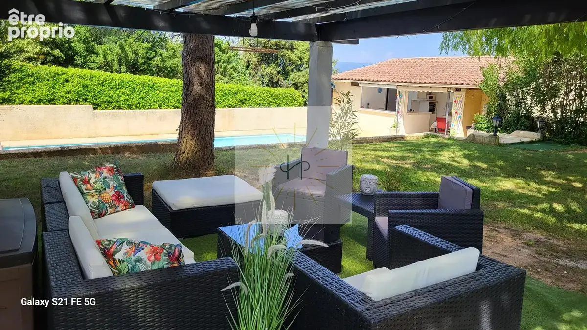 Maison 7 pièces 172 m² à vendre à Montelimar (26200) - photo 2