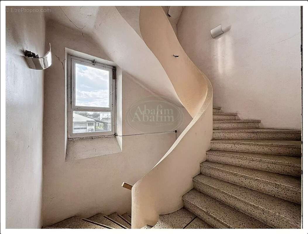 Maison à VILLEFRANCHE-DE-ROUERGUE