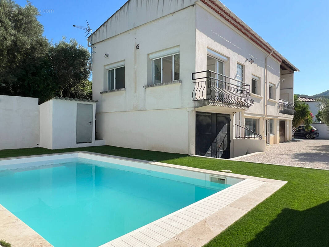 Maison à MARSEILLE-11E