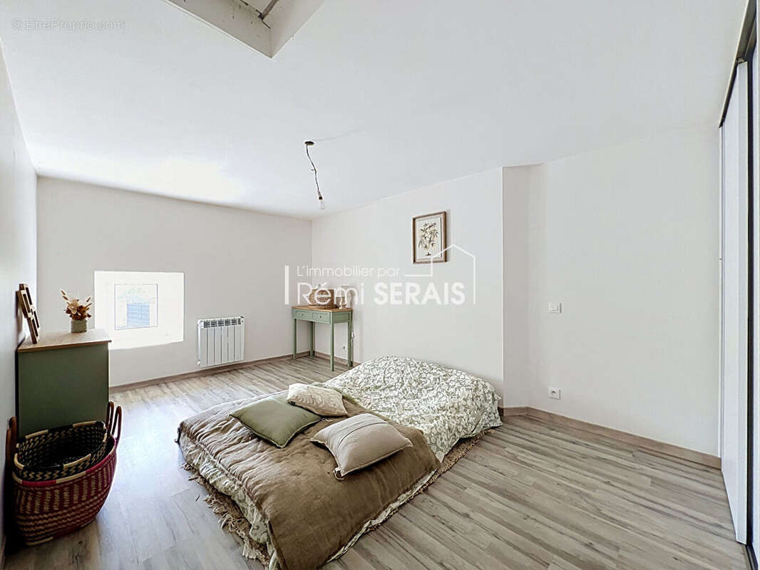 Maison de Charme avec 1 hectare de terrain aux portes de Falaise - photo 8