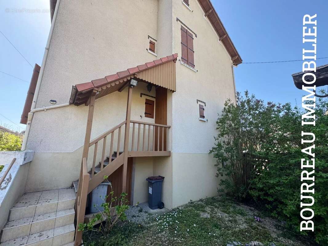 Maison à JOIGNY
