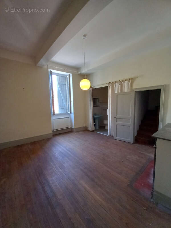 Appartement à MAUVEZIN